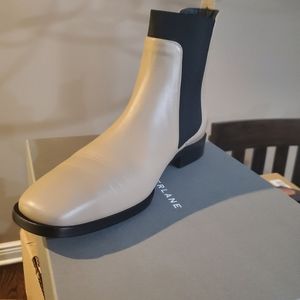 Square Toe Chelsea Boots, size 11